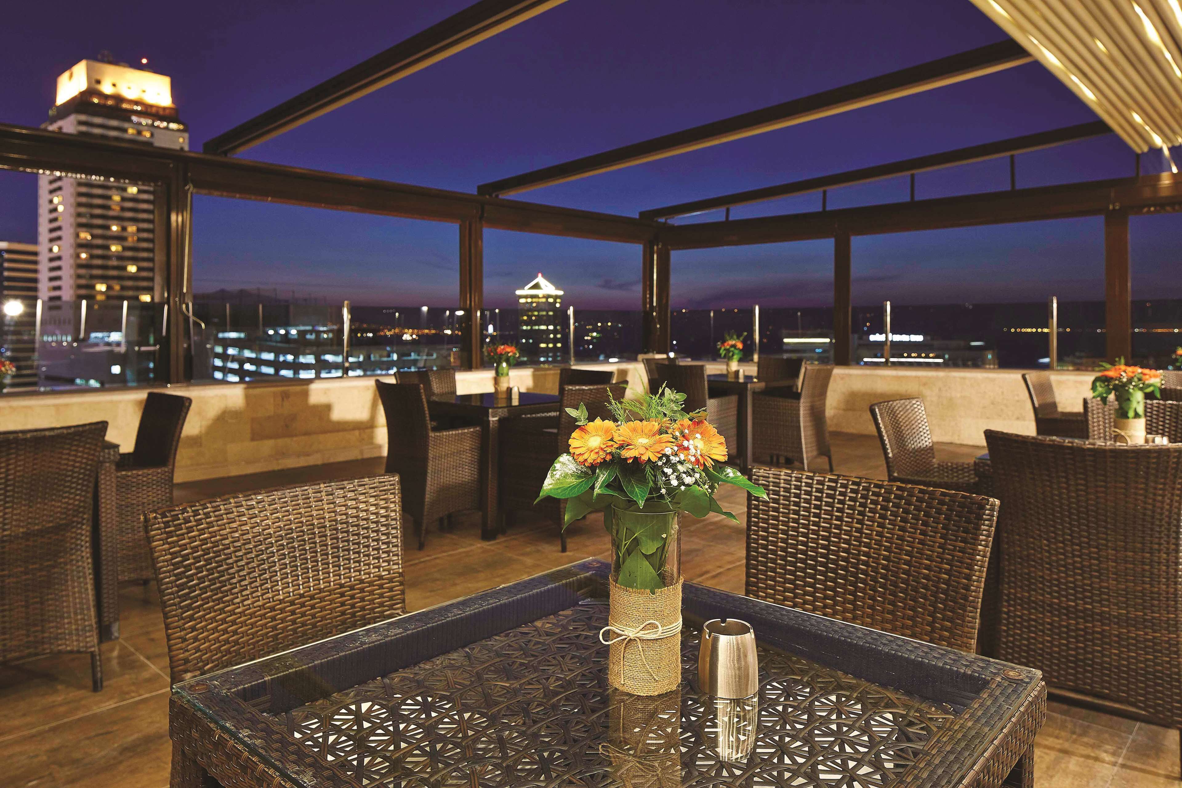 Photo - DoubleTree by Hilton Izmir - Alsancak