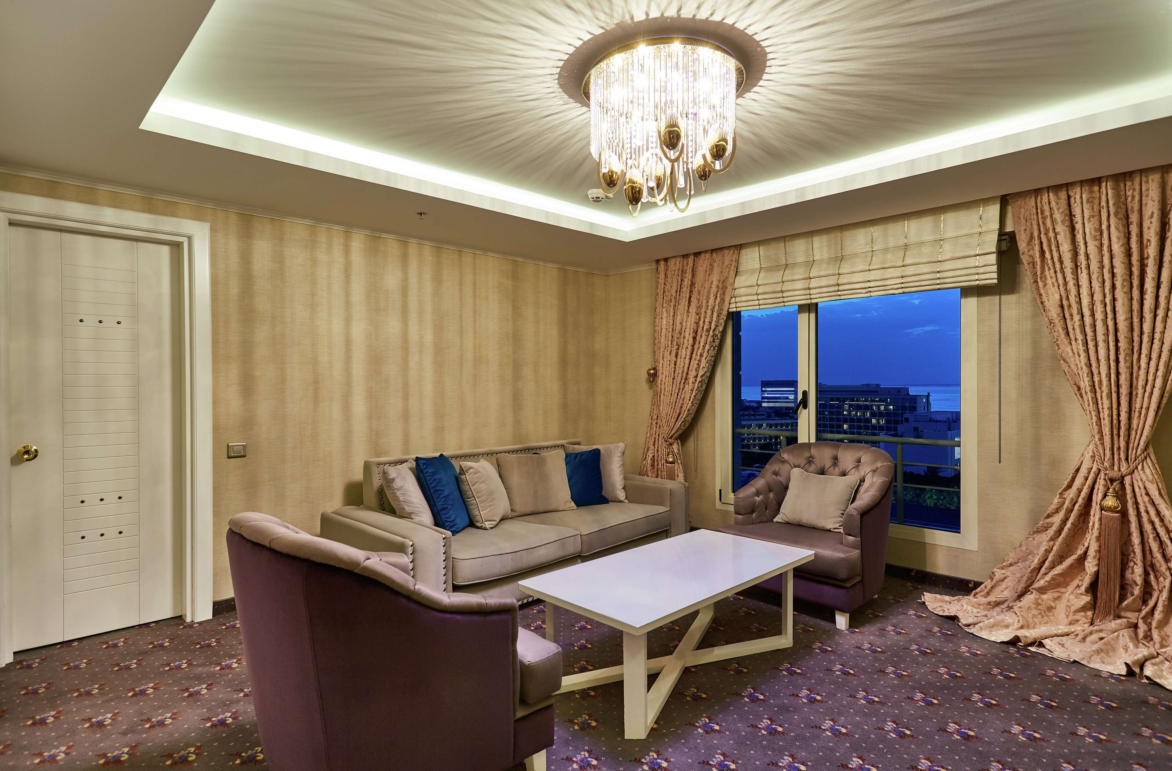 Photo - DoubleTree by Hilton Izmir - Alsancak