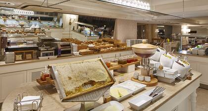 Doubletree By Hilton Hotel Izmir - Alsancak