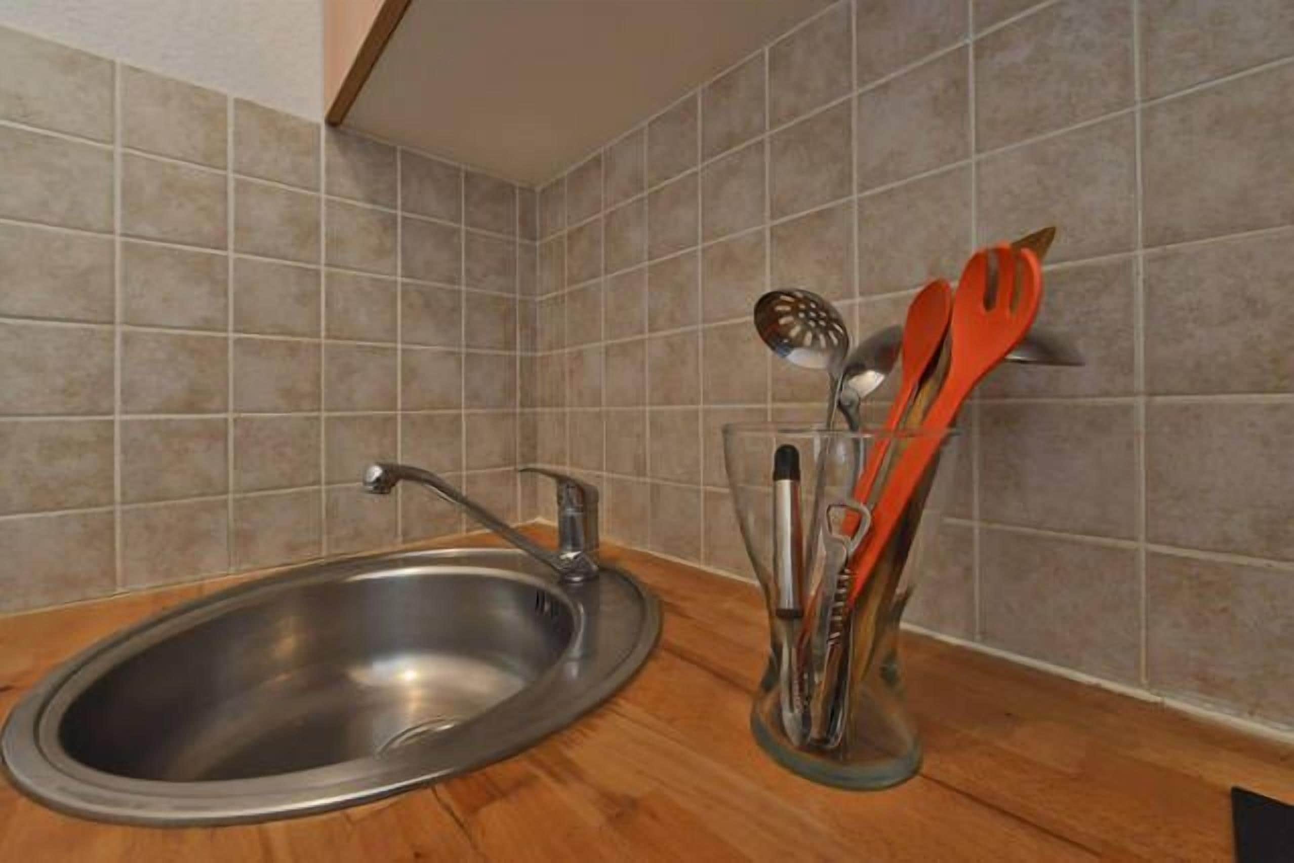 Foto - UZES APPART HOTEL Résidence Le Mas des Oliviers