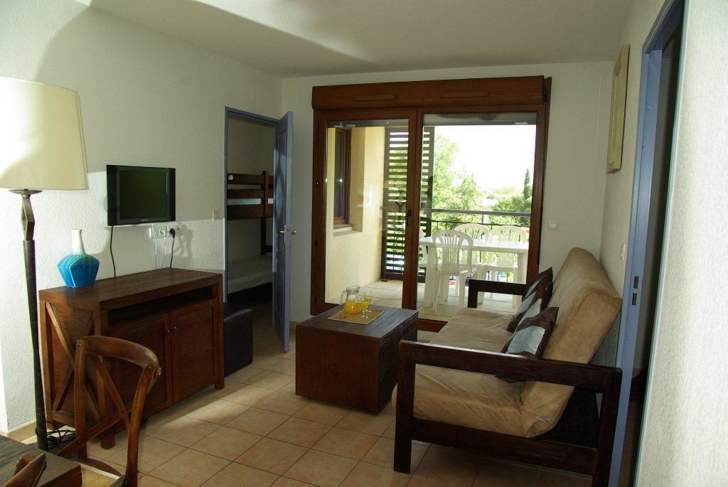 Foto - UZES APPART HOTEL Résidence Le Mas des Oliviers