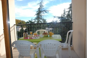 Apartment, 1 Bedroom, for 4 people | Balcony