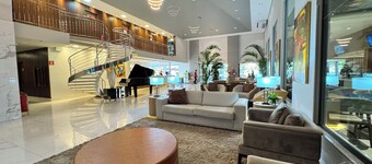 Hotel Girassol Plaza