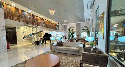 Hotel Girassol Plaza