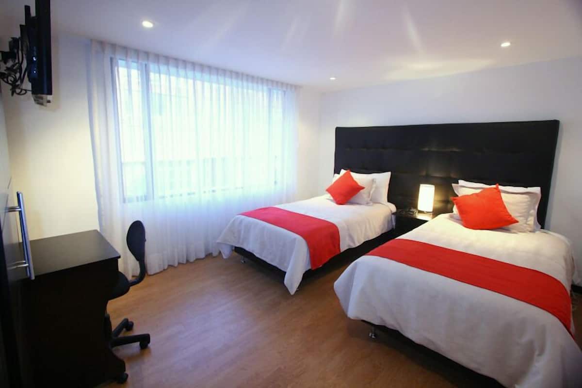 Habitación estándar con 2 camas individuales, 2 camas individuales | Wifi gratis y ropa de cama