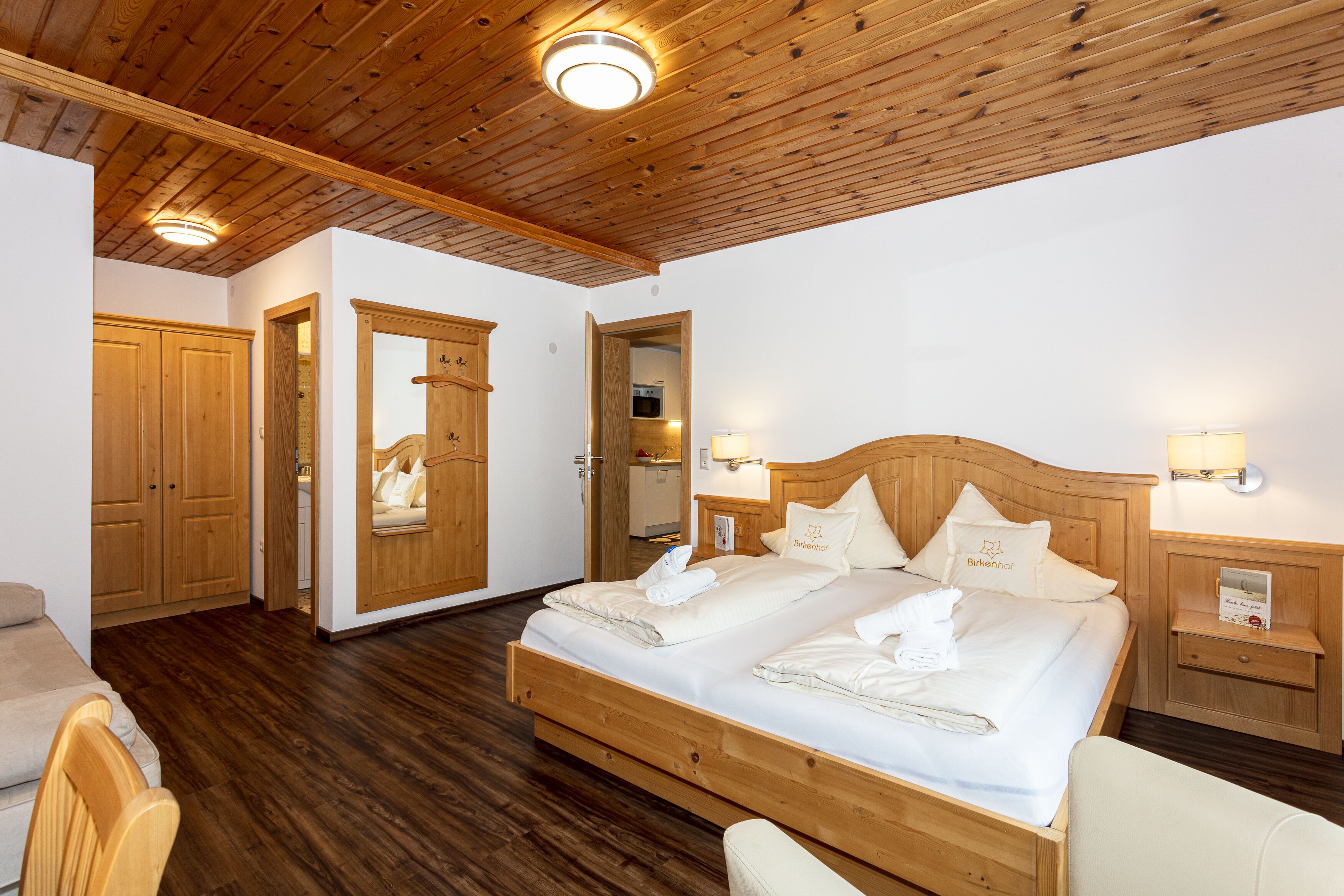 panoramic condo, 2 bedrooms, balcony, garden view (birkenbluete, incl. cleaning fee) | hypo-allergenic bedding, desk, laptop workspace, free wifi