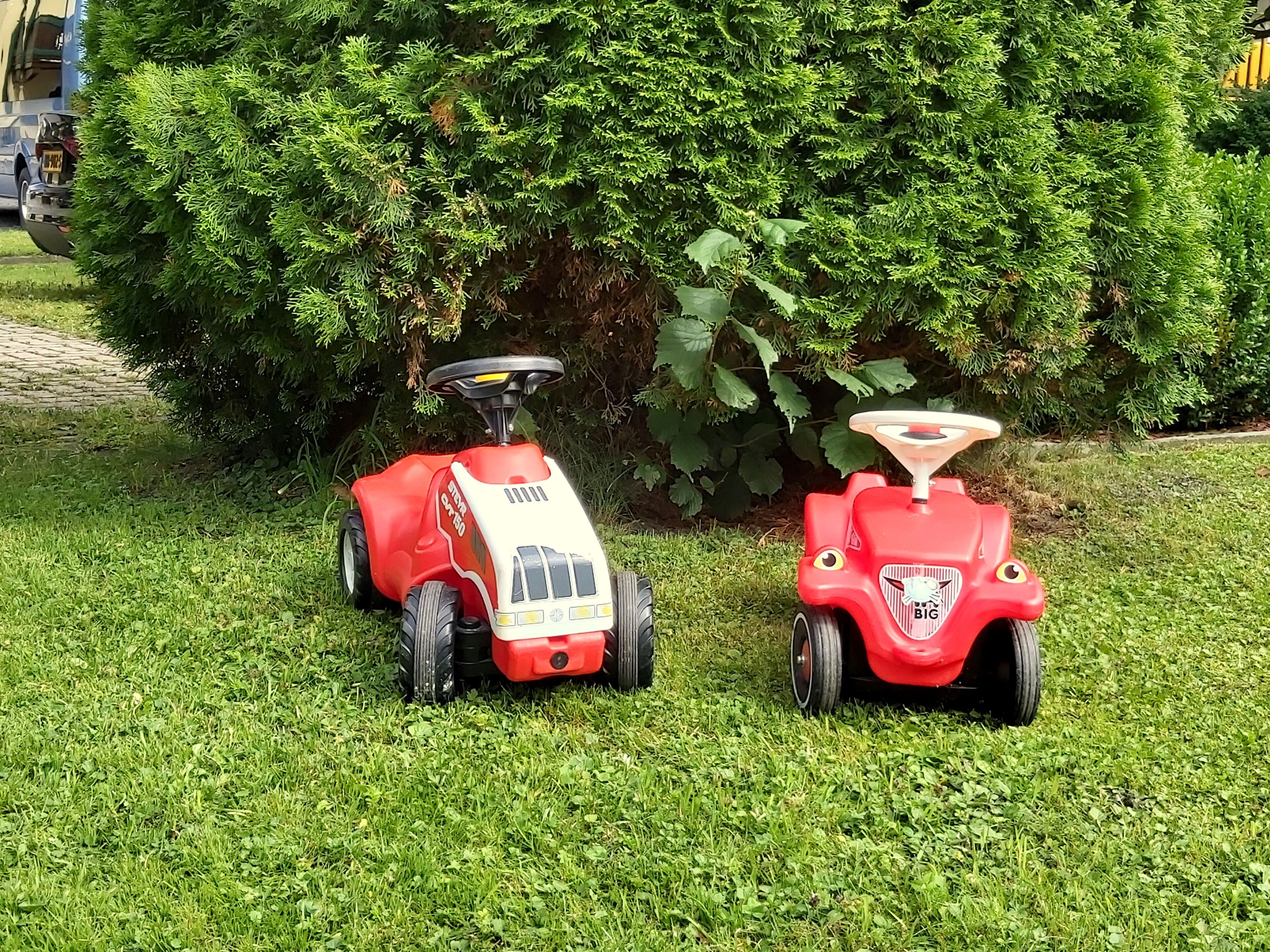 children’s play area – outdoor