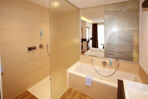 Baignoire relaxante profonde