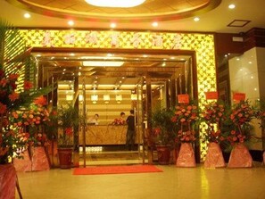 Lobby - Mei Li Cheng Commerce Hotel (Zhuhai)