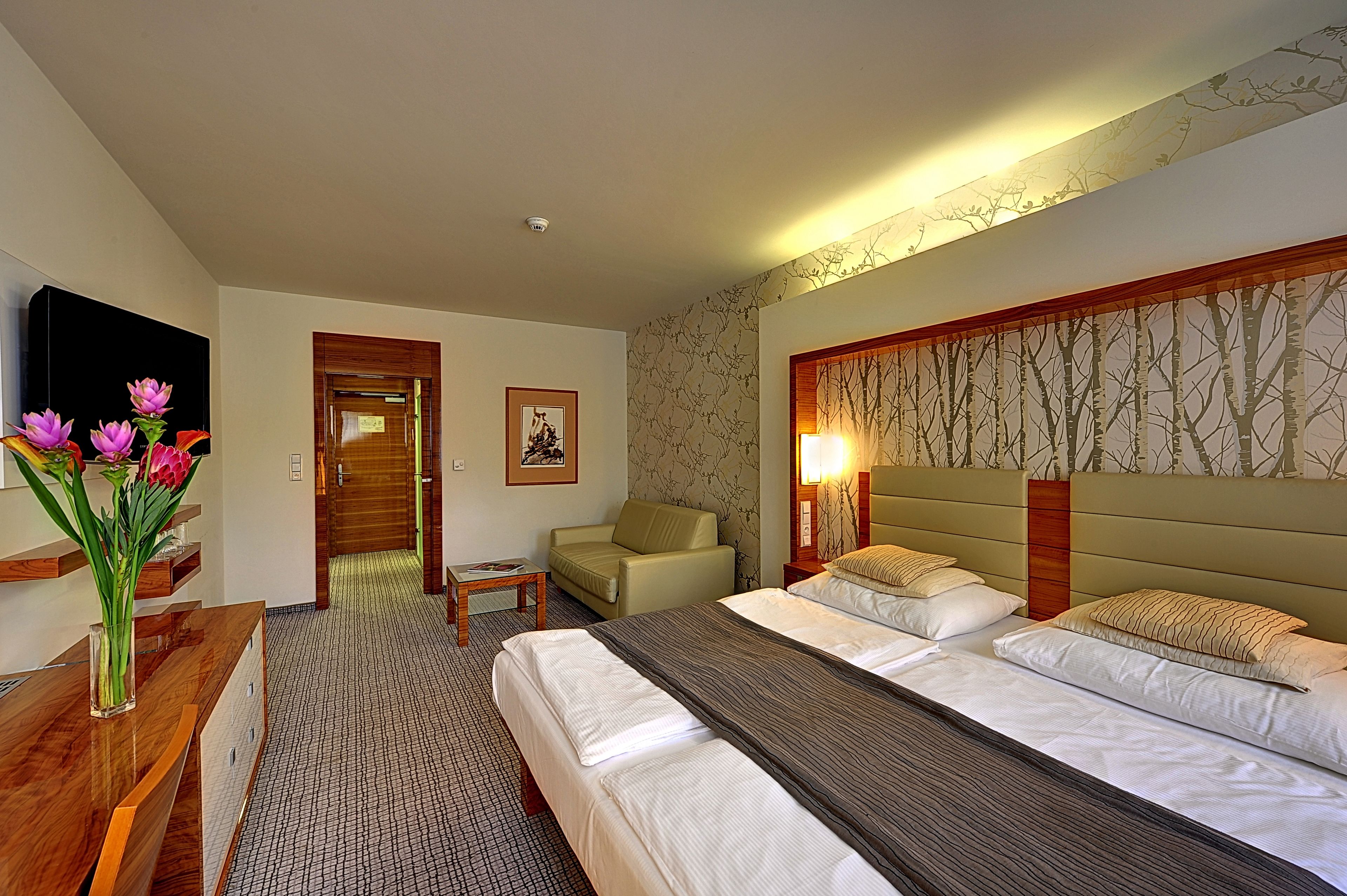 St. Joseph ROYAL REGENT