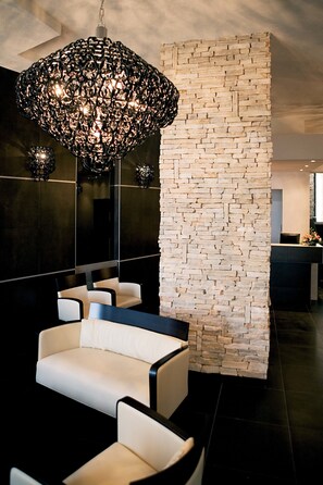 Lobby sitting area - Boutique Hotel Marina (Krk)