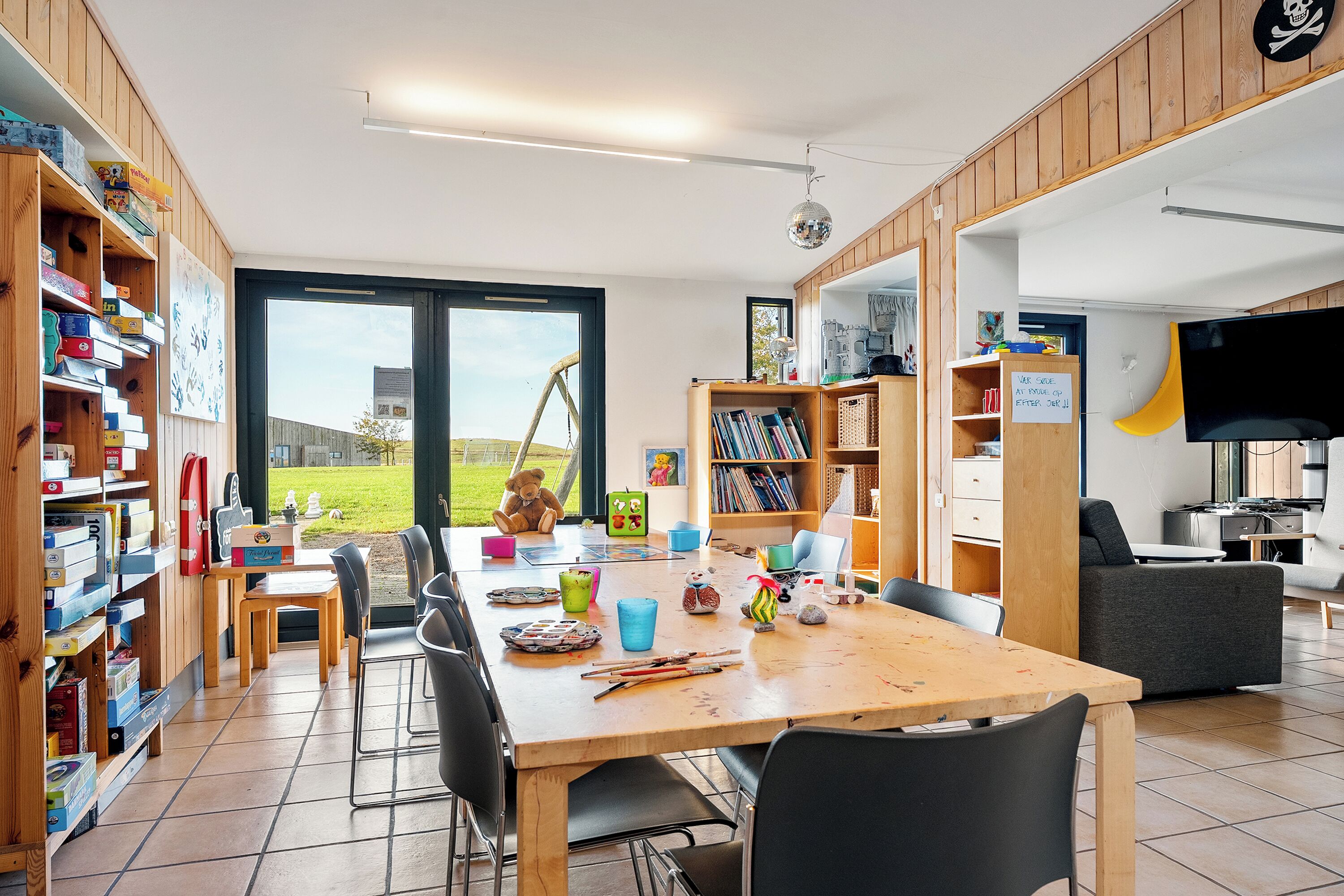 Children’s play area – indoor
