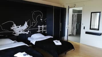 标准房, 2 张单人床, 山景 | 客房内保险箱、隔音、免费 WiFi、床单