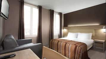 Literie de qualité supérieure, coffres-forts dans les chambres, bureau