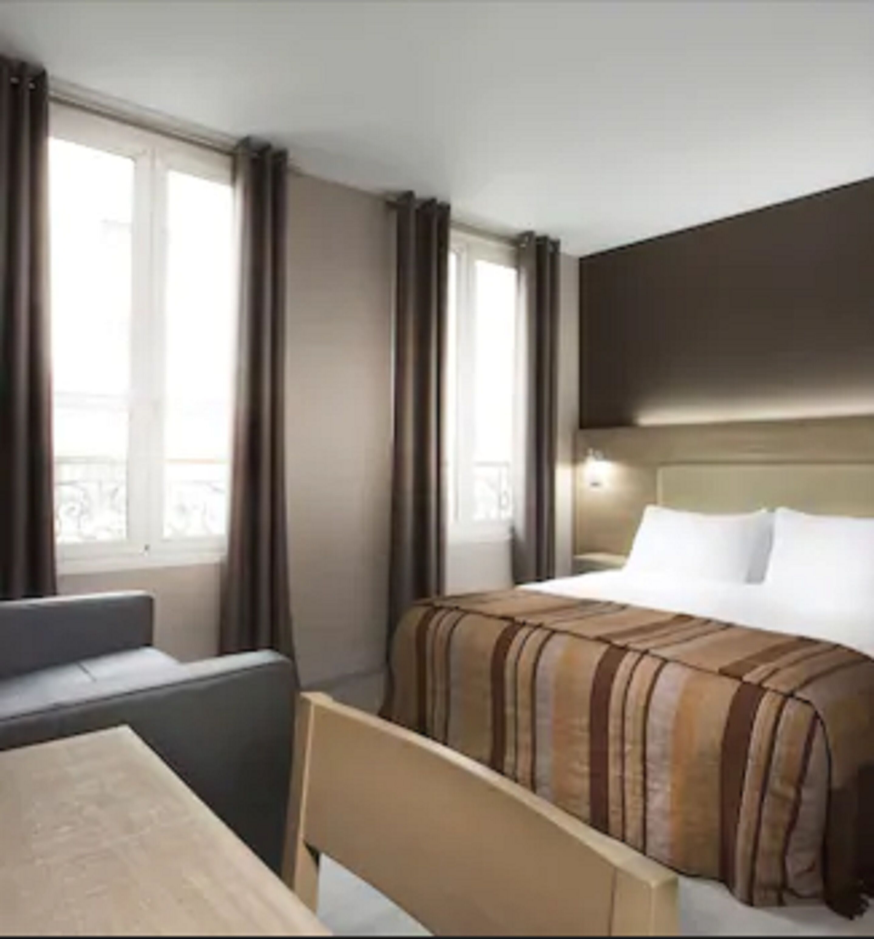 Photo - Hôtel des Pavillons