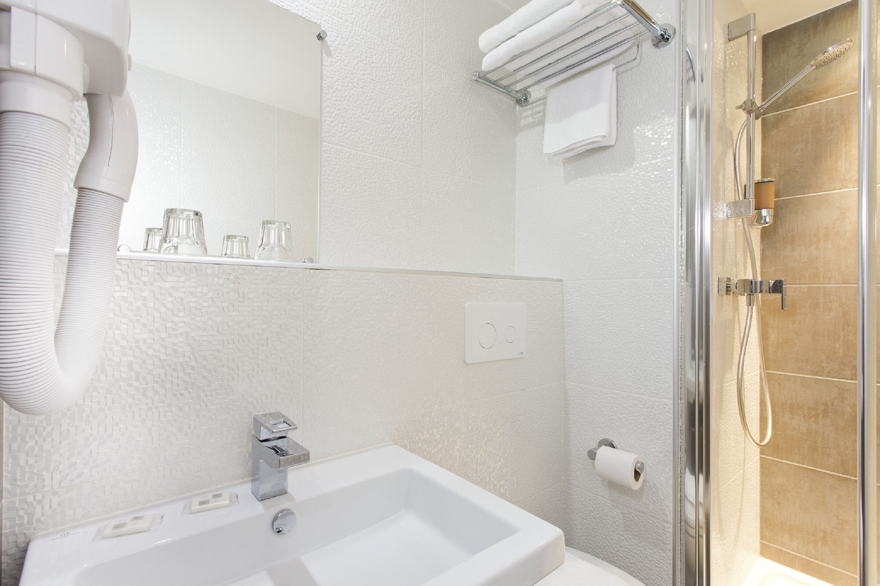 Photo - Hôtel des Pavillons