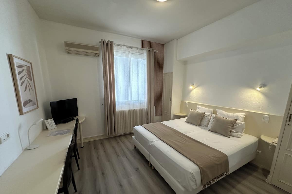 Habitación doble superior | 1 habitación y ropa de cama de alta calidad