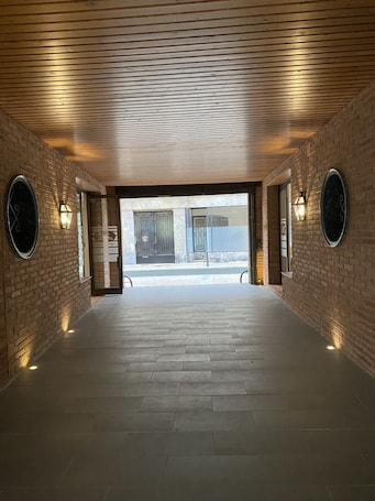 Exterior. Hôtel Chiffre