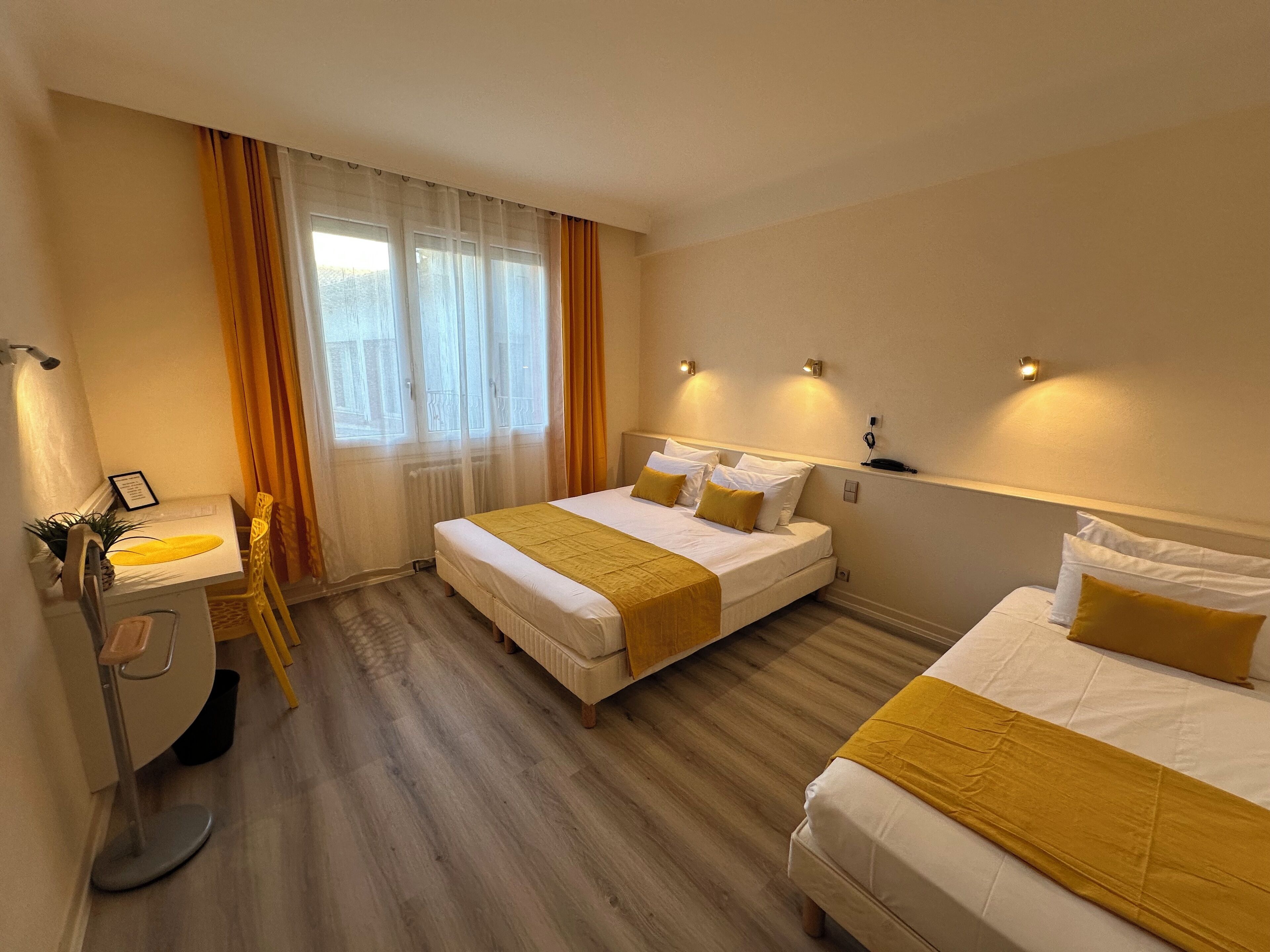 superior triple room | 1 bedroom, premium bedding, in-room safe, desk