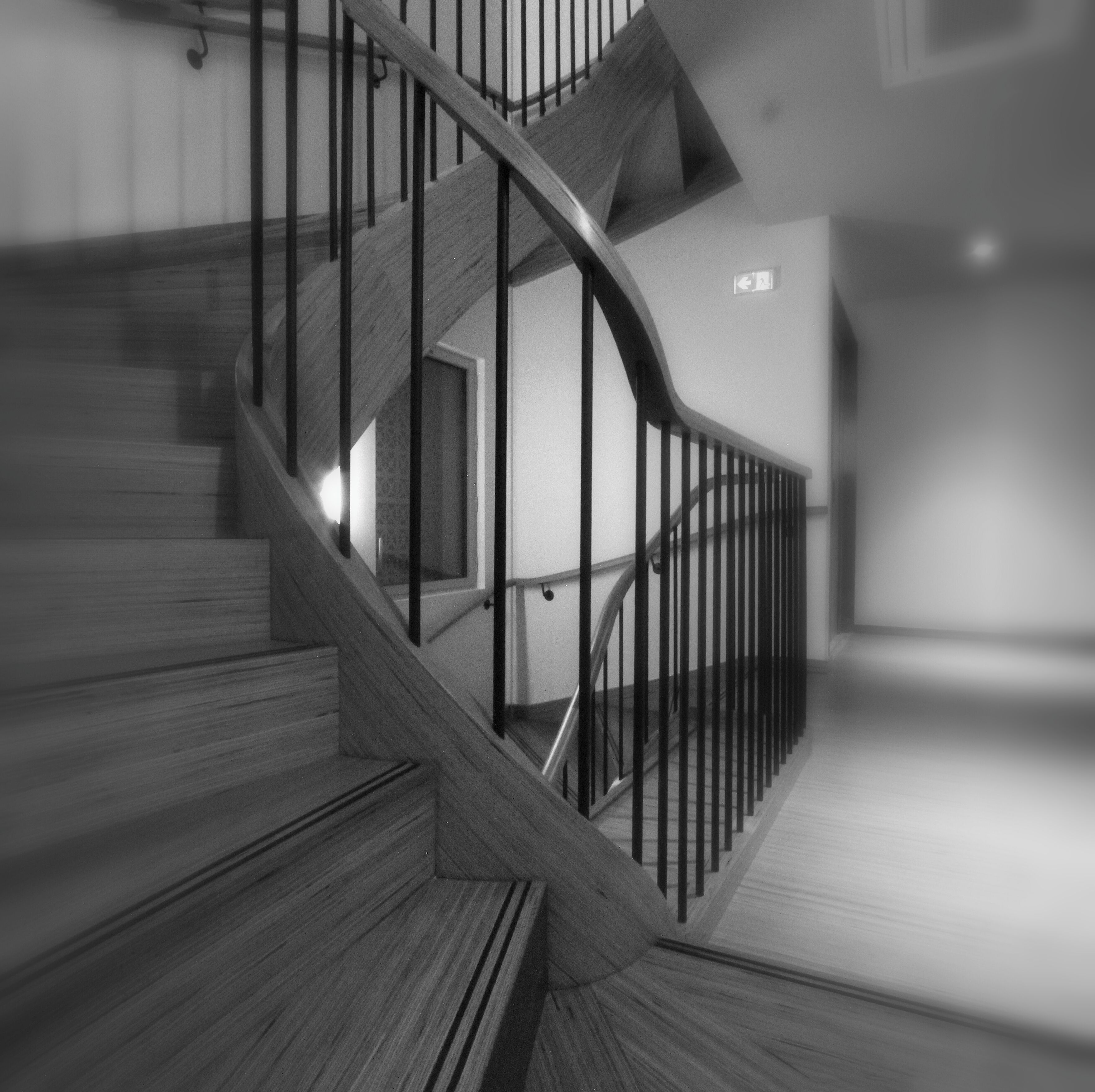 handrails in stairways