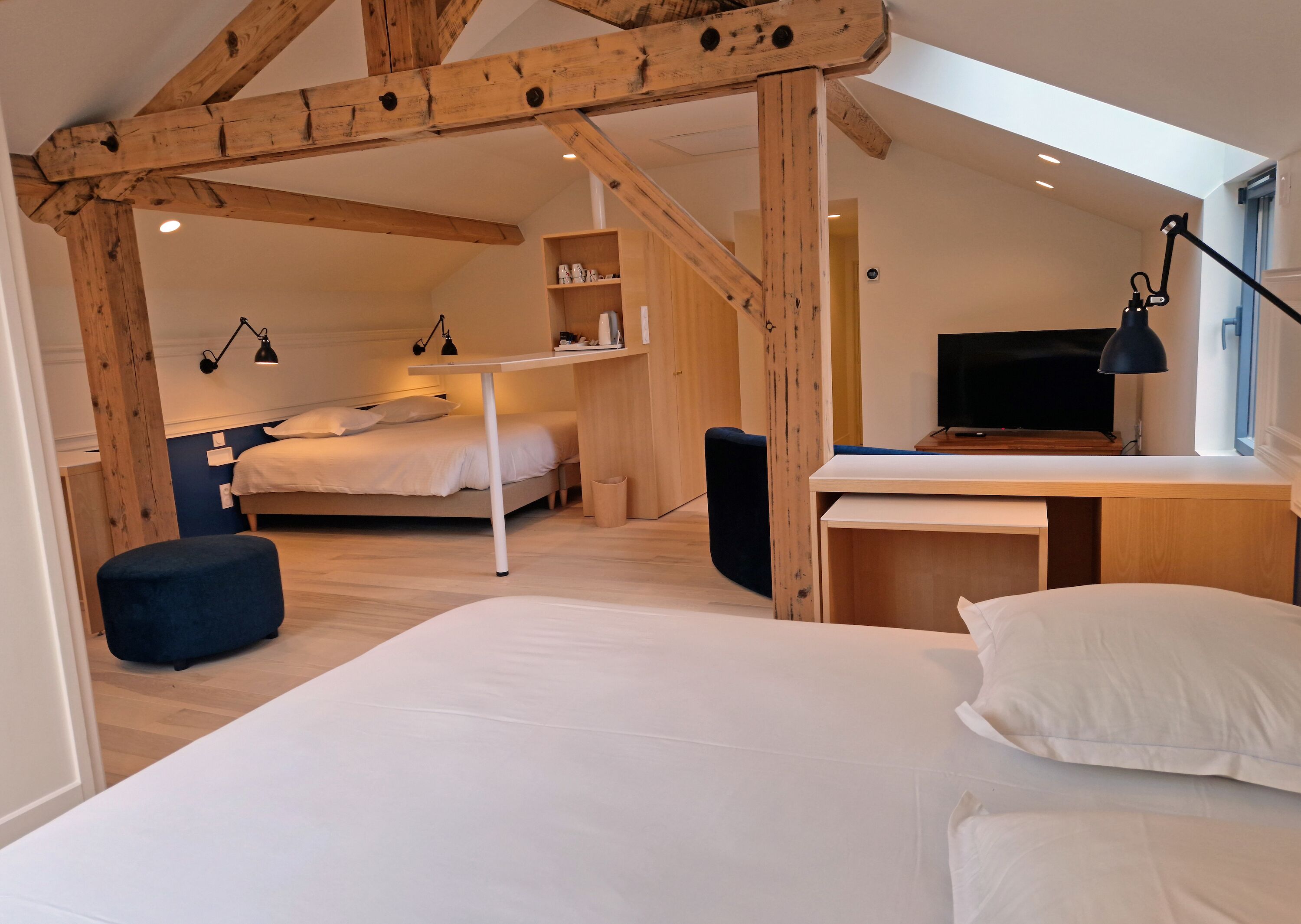 premium studio suite, multiple beds | 1 bedroom, egyptian cotton sheets, premium bedding