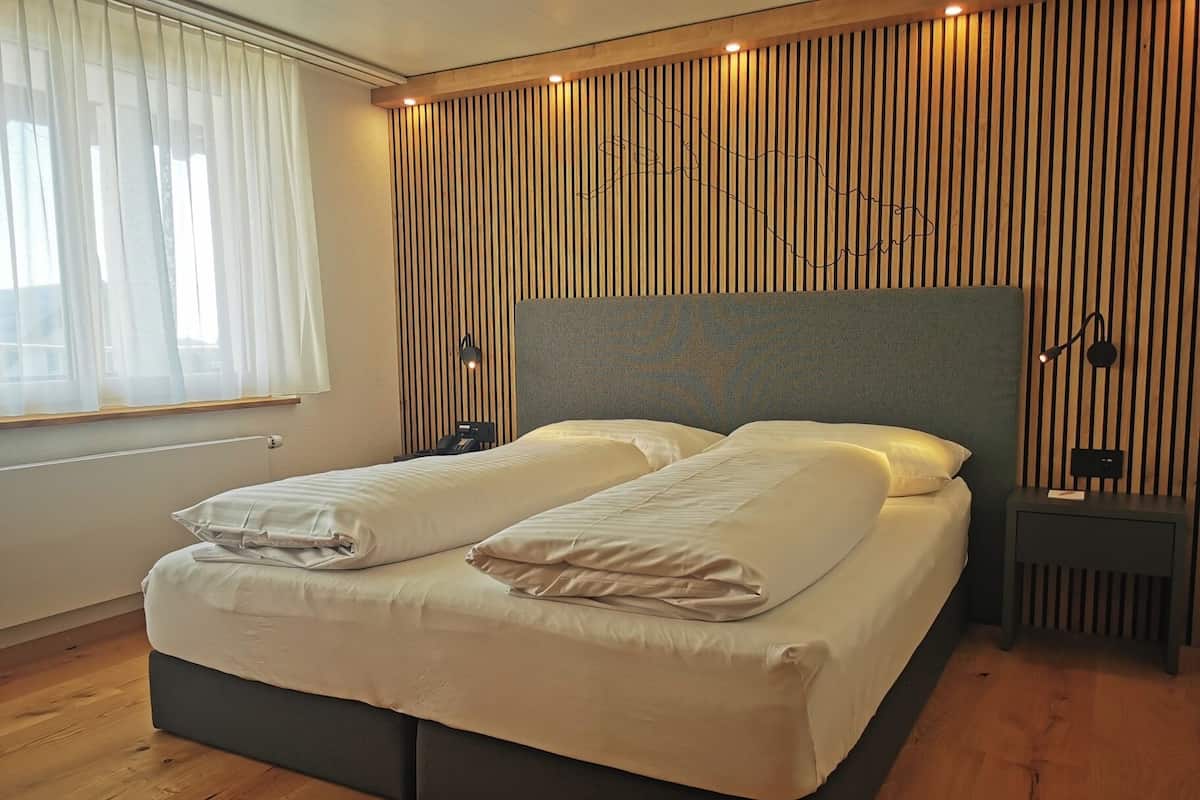 Chambre Double, vue lac