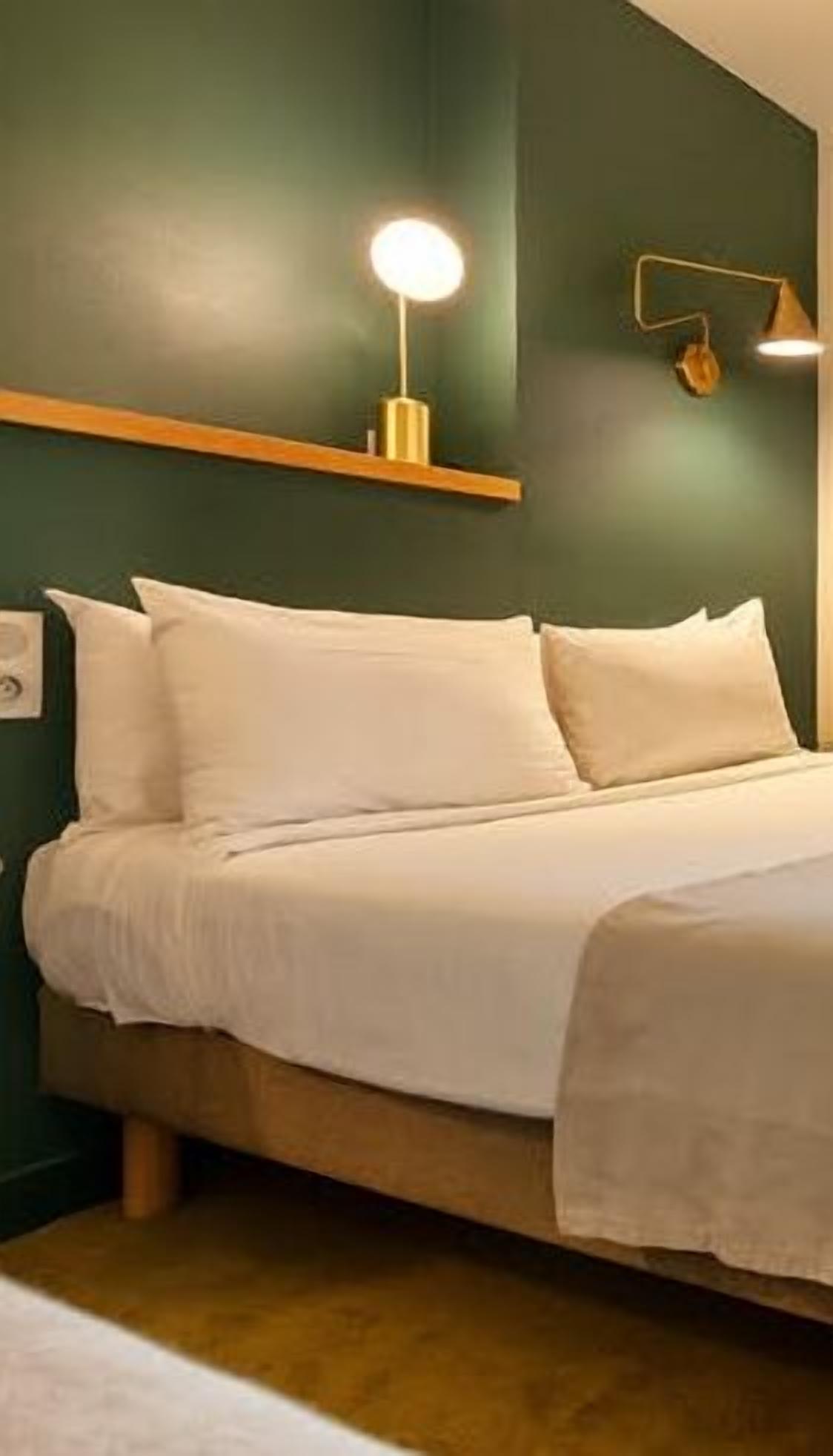 family triple room | 1 bedroom, desk, soundproofing, iron/ironing board