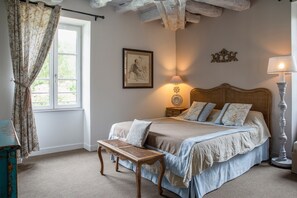 Superior Double Room | Premium bedding, individually decorated, individually furnished, desk - Le Moulin de Mitou (Auriac-du-Perigord)