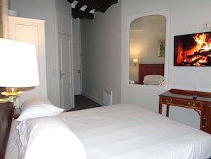 Standard Double Room | In-room safe, free WiFi, bed sheets