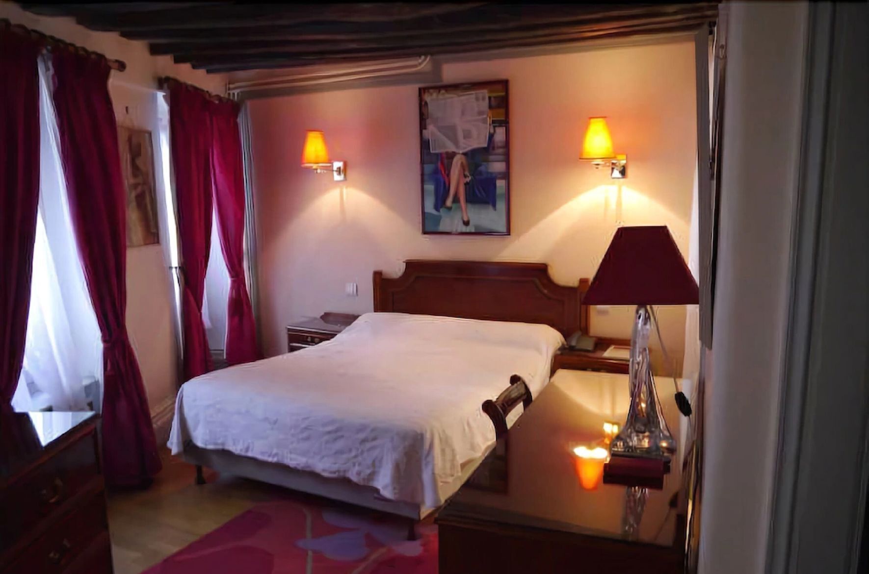 Värdeförvaringsskåp på rummet, gratis wi-fi och sängkläder