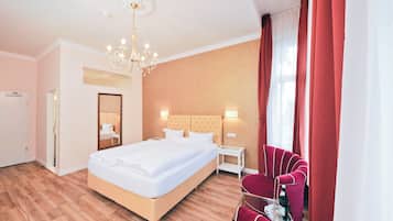 Hypo-allergenic bedding, in-room safe, desk, iron/ironing board