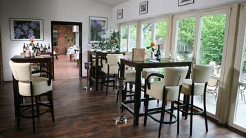 Daily buffet breakfast (EUR 6 per person)