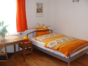 Deluxe Room | Desk, rollaway beds, free WiFi, bed sheets - Hotel Im Mühlengrund (Alfter)