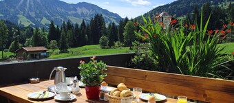 Berg- und Aktivhotel Edelsberg