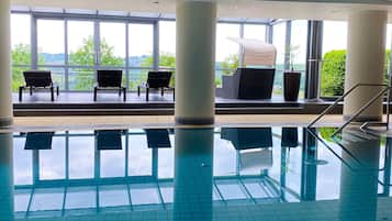 Alberca de natación o entrenamiento