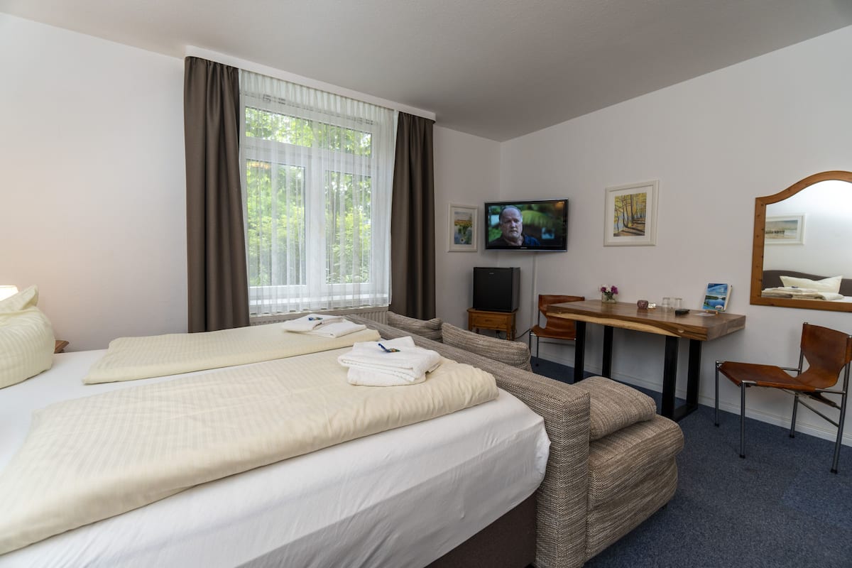 Standard Triple Room | Room amenity