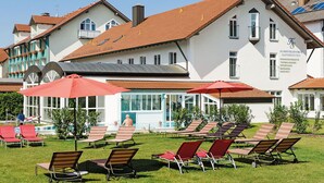 Front of property - Kurhotel Schatzberger (Bad Fuessing)
