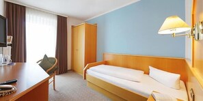 1 quarto, cofres nos quartos, Wi-Fi de cortesia, roupa de cama