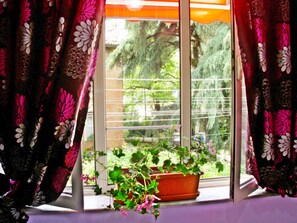 พื้นที่เล่นสำหรับเด็ก