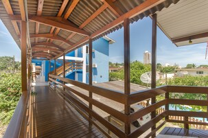 Corrimãos nas escadas
