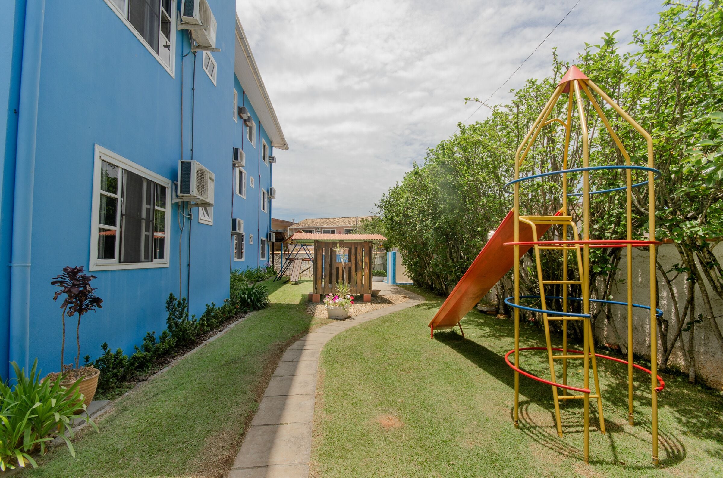 Children's play area - outdoor