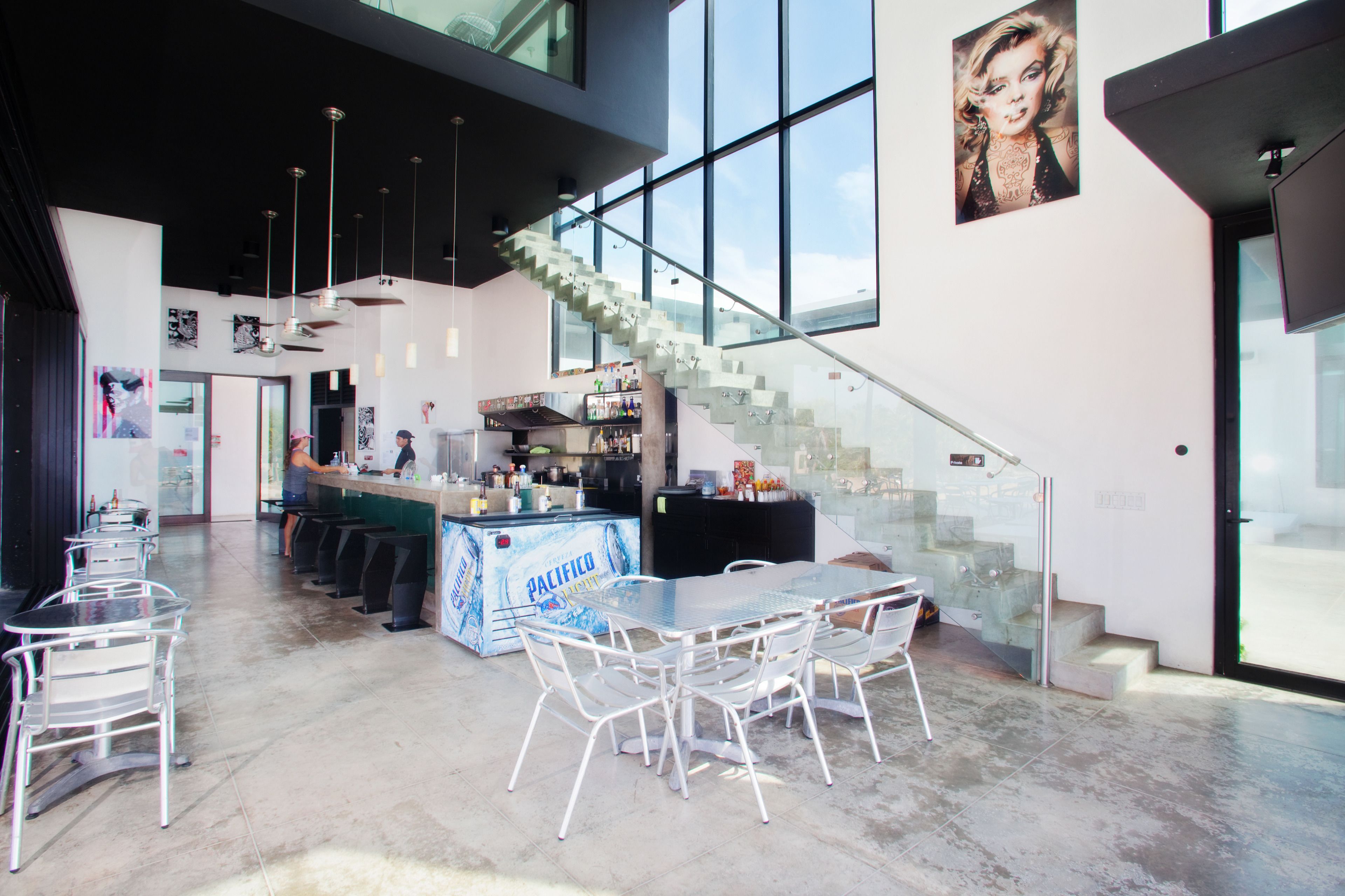 breakfast, lunch, dinner served; international cuisine, beach views