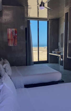 Basic Double Room | Beach/ocean view - Vidasoul Hotel and Crossroads Country Club Restaurant (Vinorama)