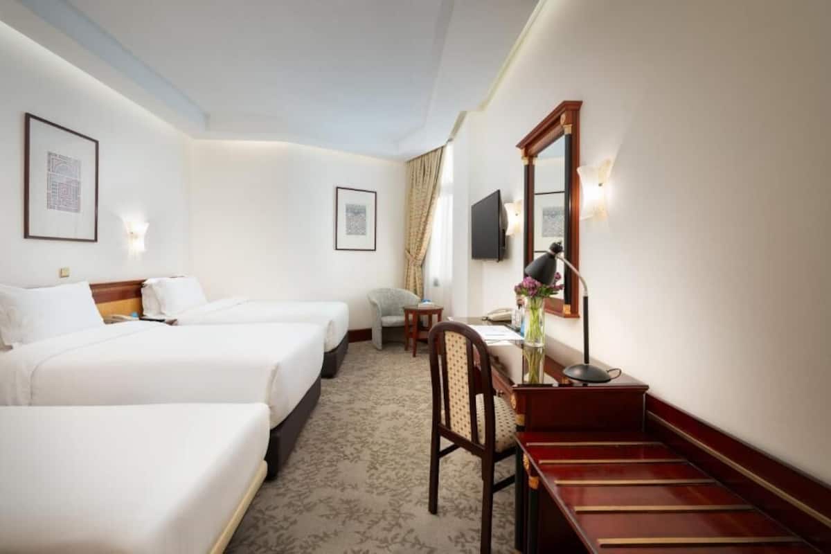 1 chambre, coffres-forts dans les chambres, bureau