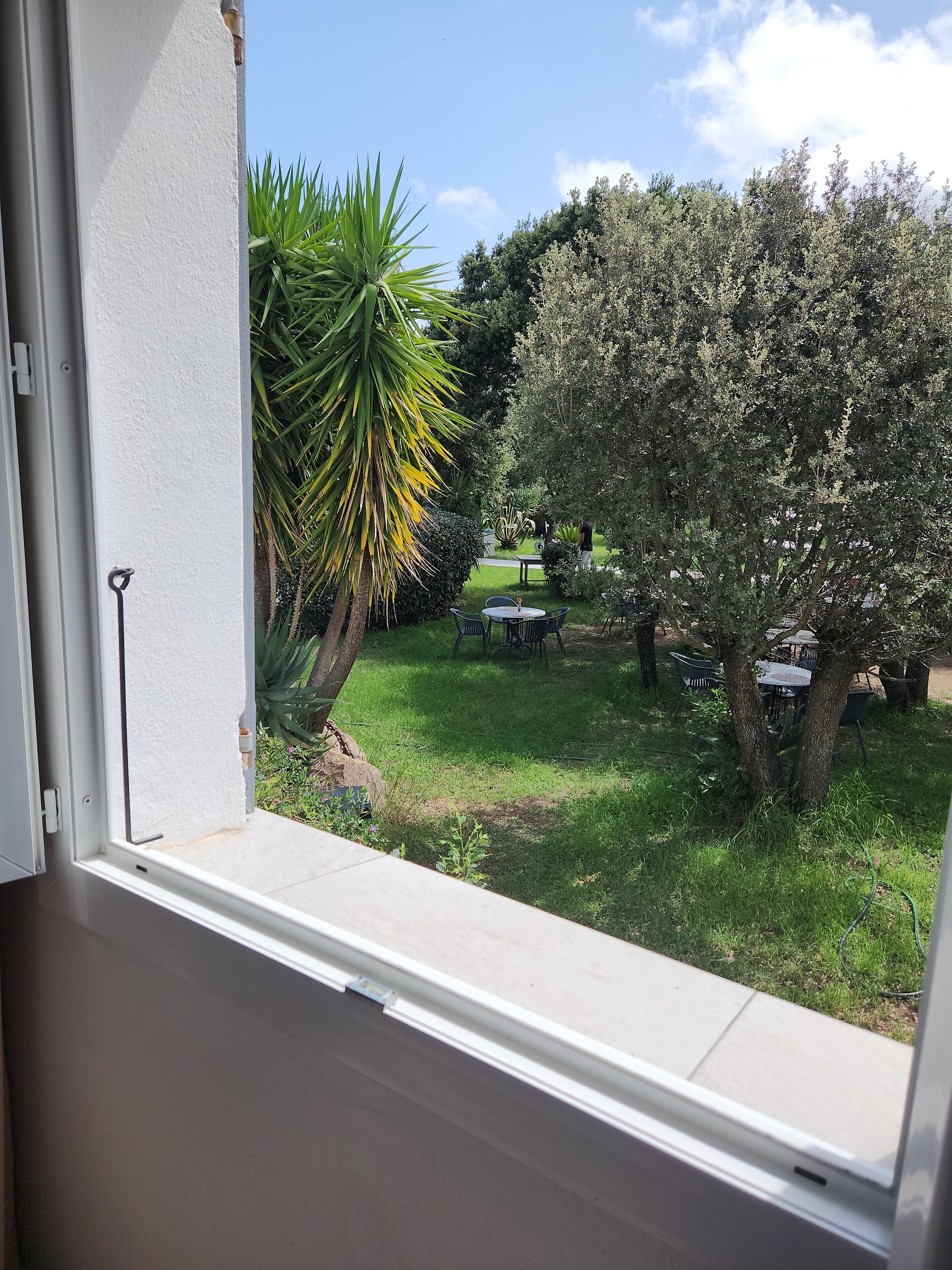 1 bedroom, in-room safe, desk, blackout curtains