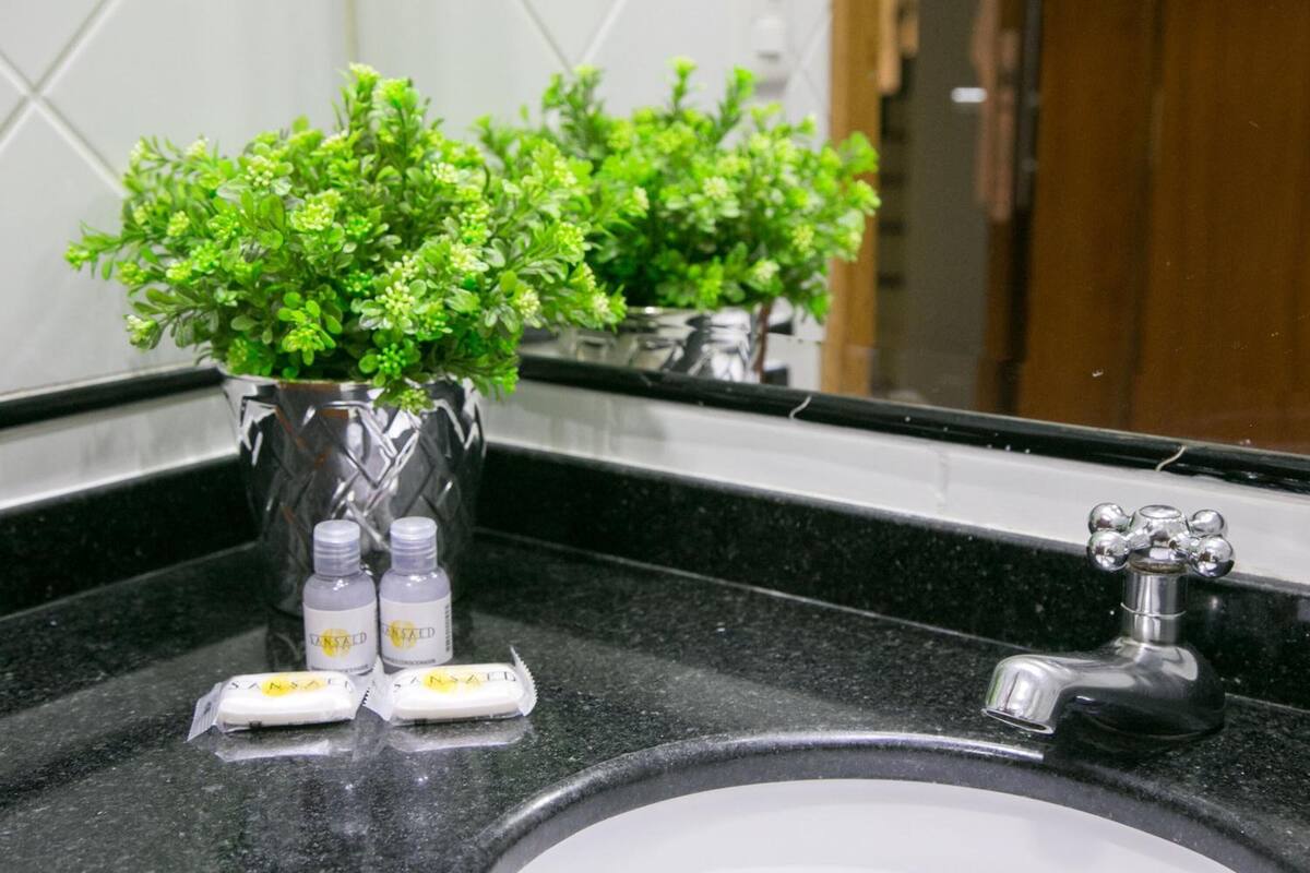 free toiletries, towels, soap, shampoo