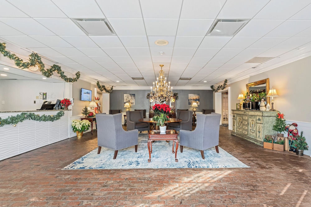 John Carver Inn & Spa by null