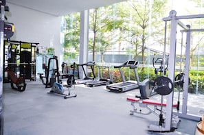 Work out in style with state-of-the-art equipment and expansive views of the surrounding greenery.