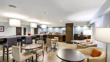 Free daily continental breakfast