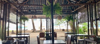 Sand Beach Bungalow